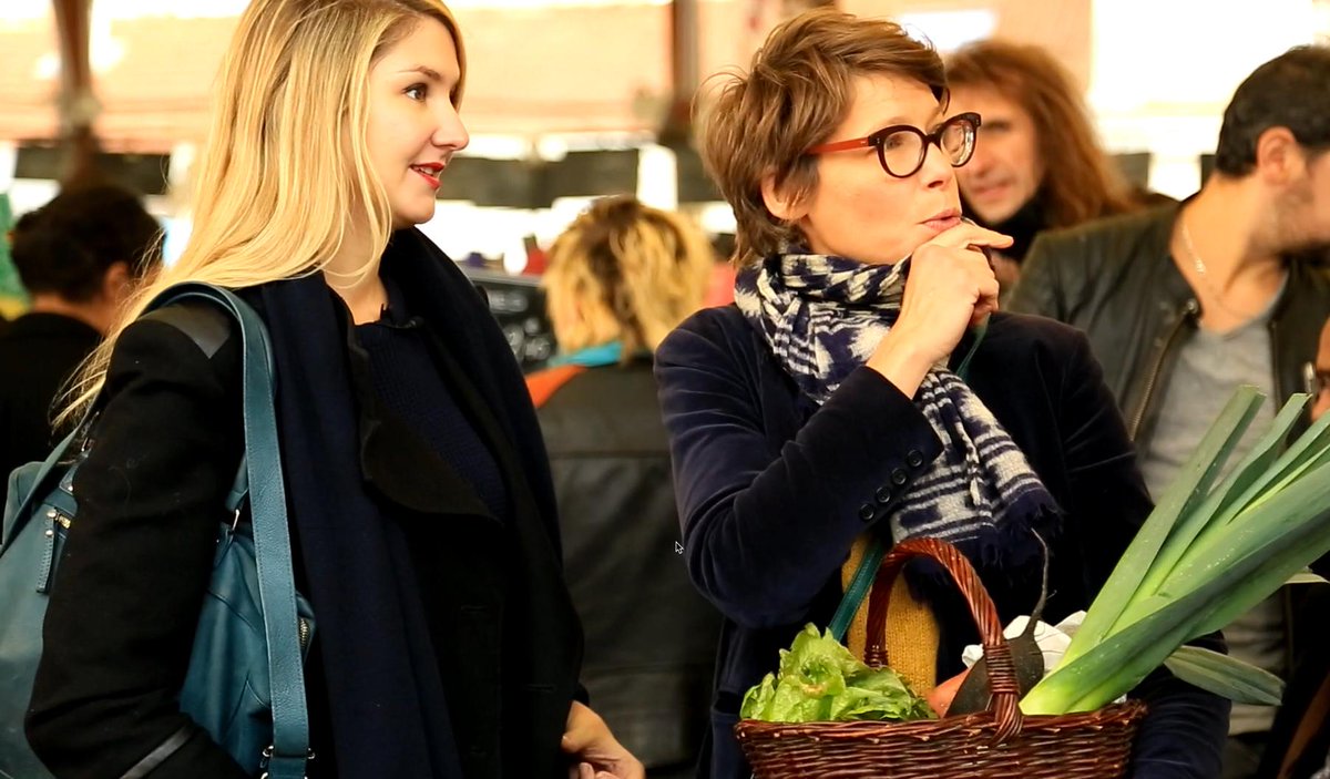 codebartv's tweet photo. #Nu Docus &amp; tendances avec @FillePanameBlog 
#Soon sur @codebartv > Le stylisme culinaire de Eve Cardi https://t.co/2v8EnmPHTw