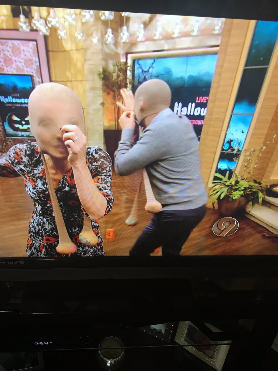 JulesJetson's tweet photo. @RyanSeacrest it's not cool to have pumpkins swinging so close to ur balls man...Not Cool! @KellyRipa I blame you! #RealBallsMatter https://t.co/QLdm0eYynR
