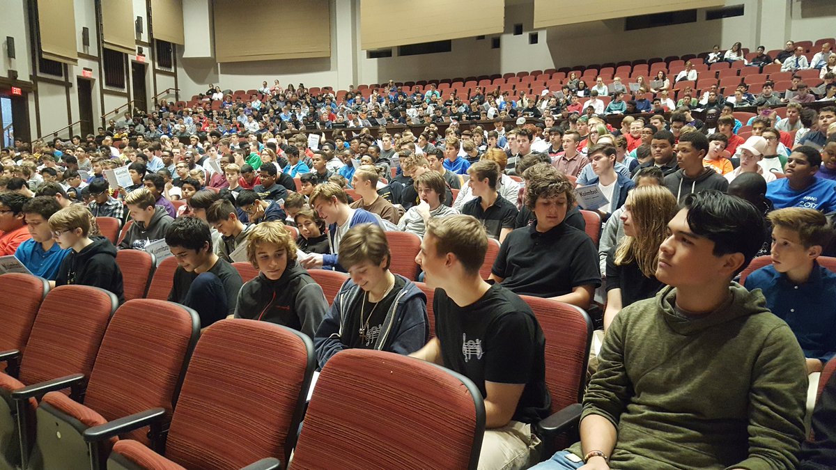 arginesafari's tweet photo. @pvhs_choir &amp; @PHmusicdept  boys enjoying themselves &amp; @RowanUniversity Young Men's Festival! @ArtsEdNJ @PVHS_Principal @PHHS_PRINCIPAL https://t.co/HJgVLQer0w