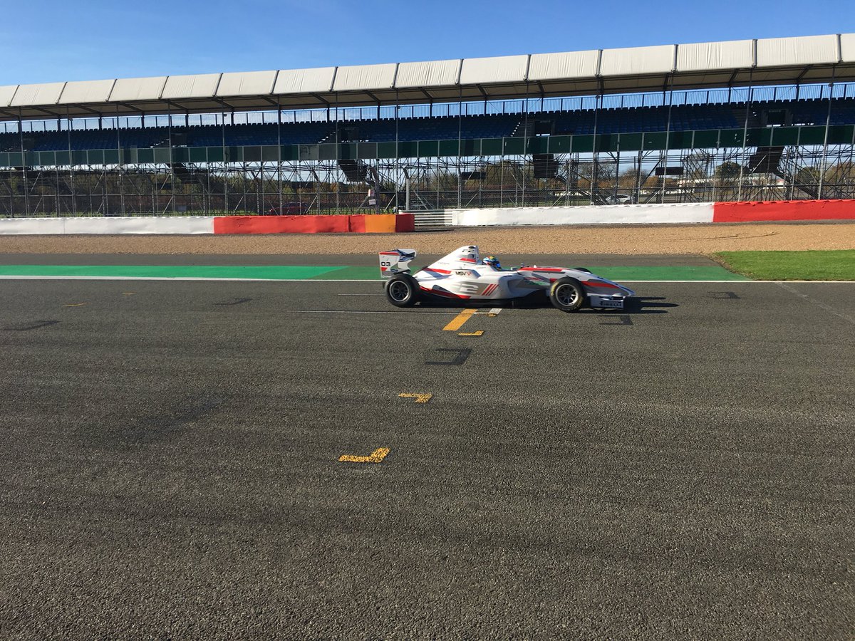 SilverstoneUK's tweet photo. They look good, donβt they...
πΈ A few action shots from the final F2 session #MABA2017 ππ https://t.co/Urue3oBM4T