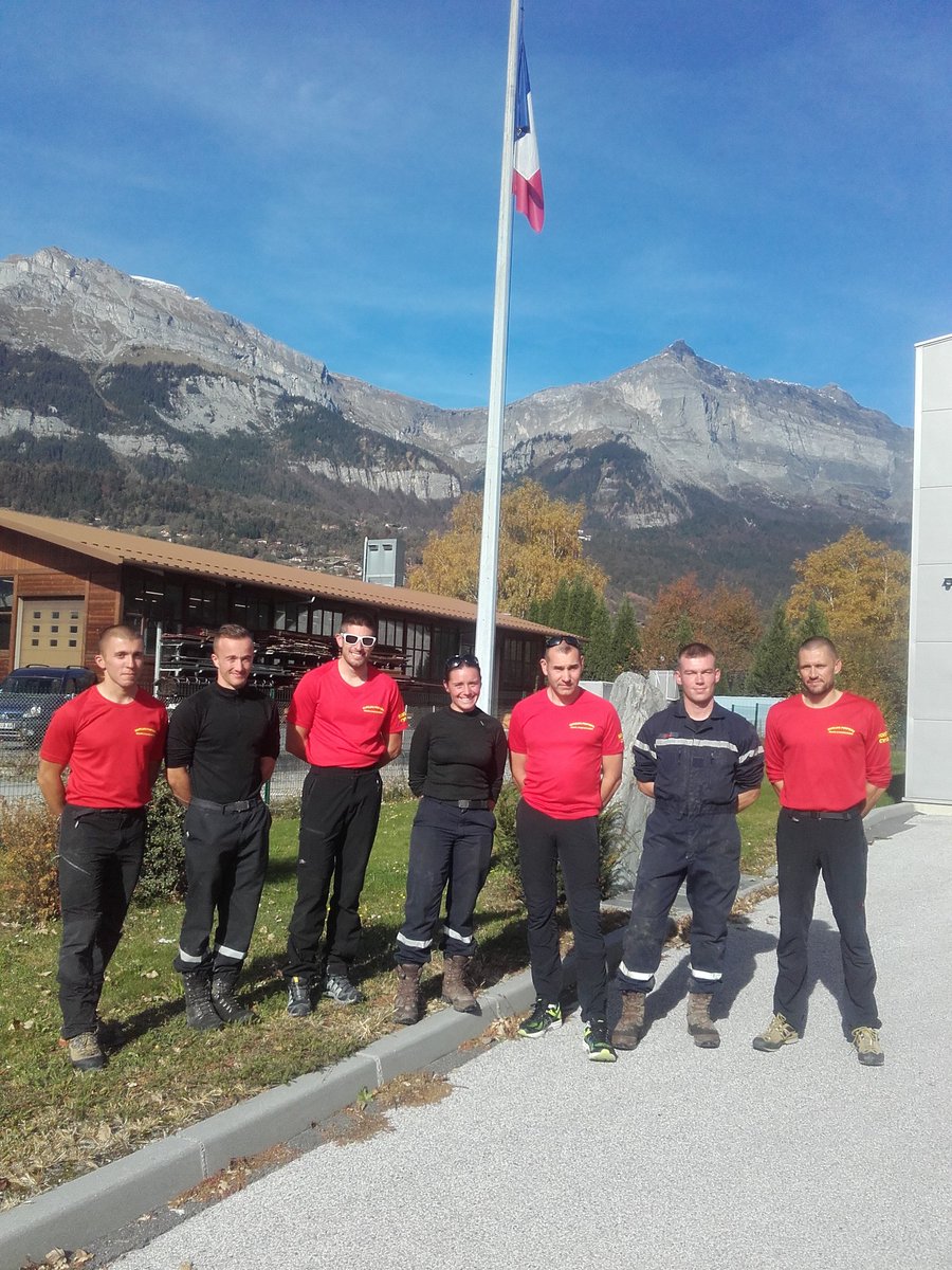 CMogeon's tweet image. FINEX pour notre participation au stage itinérant des cyno #FORMISC #UIISC7
Que du bonheur! !!