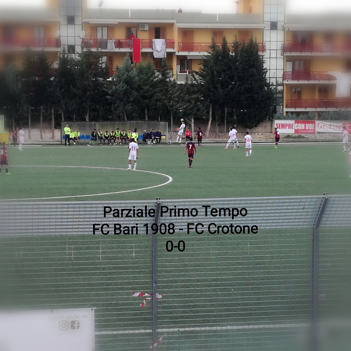fcb1908's tweet photo. Primavera #TIMCup 2° Turno
Parziale Primo Tempo
#FCBari1908 - #FCCrotone 
0-0
#amalabari ⚪🔴 #primaveratimcup #barcro https://t.co/7vfa7JbRrE