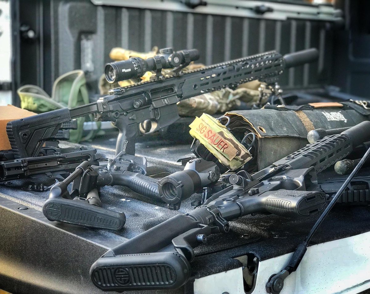 sigsauerinc's tweet photo. #weaponcrushwednesday how can you choose just one? Which one is your pick? #MCX #SIGelectrooptics #SIGsuppressors  #SIGlife https://t.co/sKpieIK9Pi