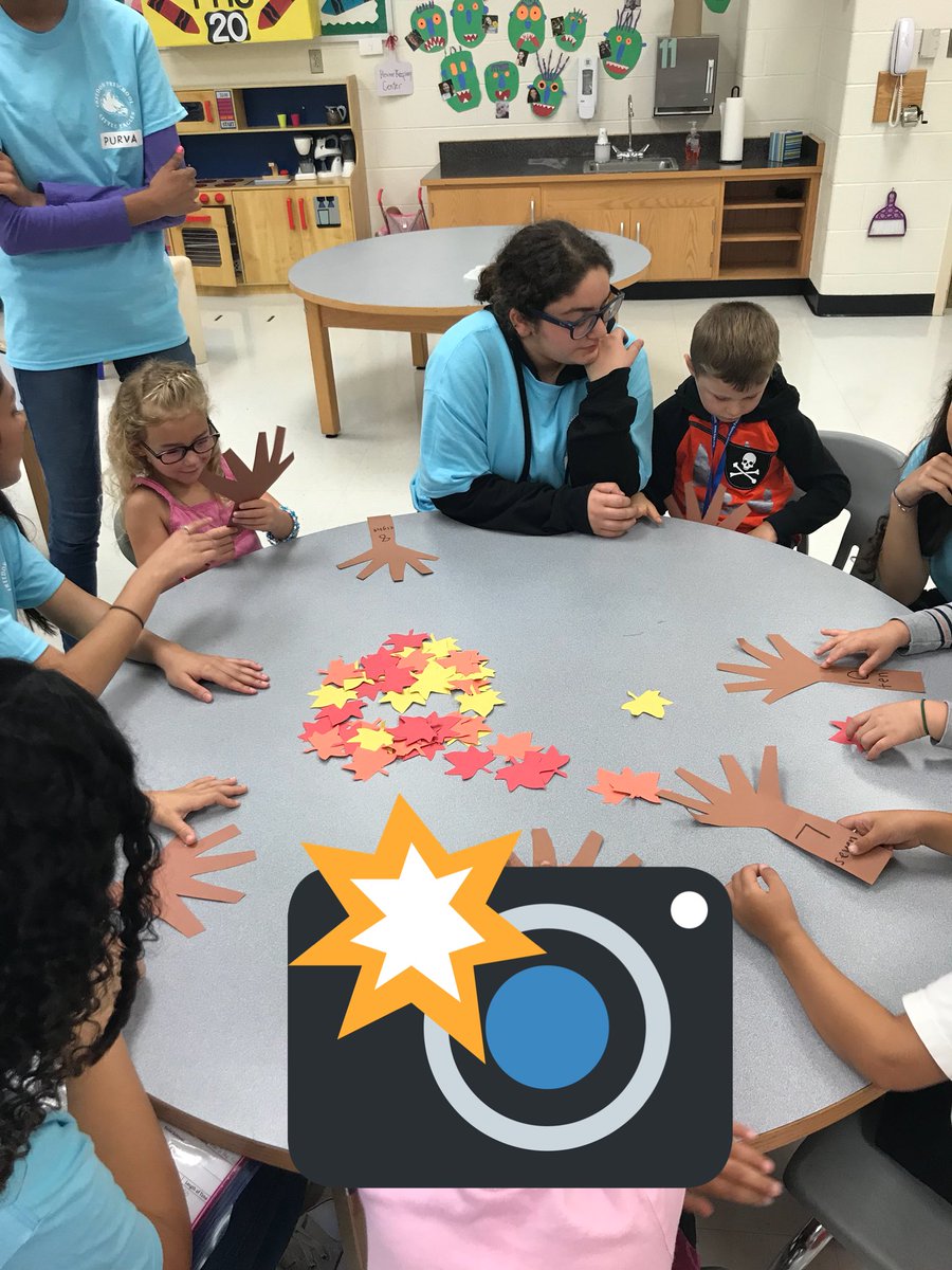 FhsLittleEagles's tweet photo. Yesterday kicked off #funinthefall theme: counting leaves for the # trees #math & matching uppercase pumpkins to lowercase leaves #EarlyEd https://t.co/yBim9MKwBC