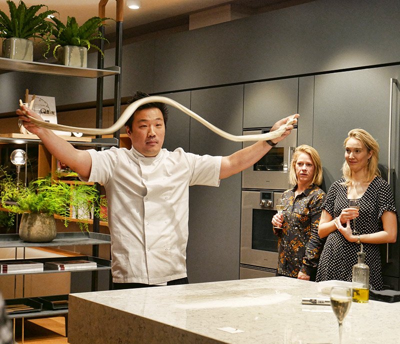 LuxuryColumnist's tweet photo. Launch of #flyingchefs Private Dining Chalet Experience @ScottDunnTravel &amp; a noodle pulling demo by #michelinstar @awongSW1 #foodie https://t.co/Fgd5aKeiUA
