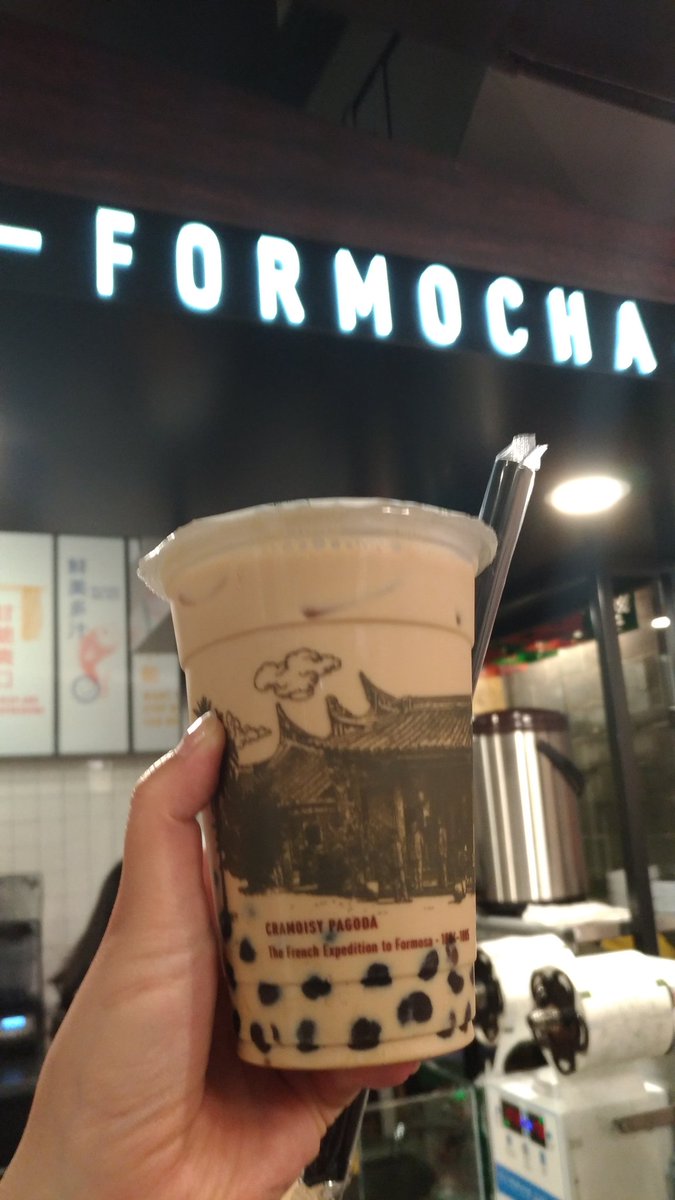 CookingwithAli's tweet photo. DEAL ALERT!
Discovered my new favorite milk #bubbletea! Made by #Taiwanese chain @FormoCha. 10% off in November at #HojaLuwei in #Toronto if you mention "HOJANOVEMBER"
#formocha #milktea #foodie https://t.co/yXtqmgycno