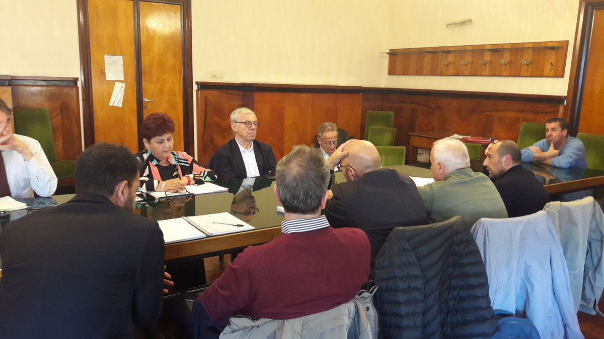 TeresaBellanova's tweet photo. #Hatria tavolo con azienda e sindacati @Minsviluppo https://t.co/6VcVptzYEc