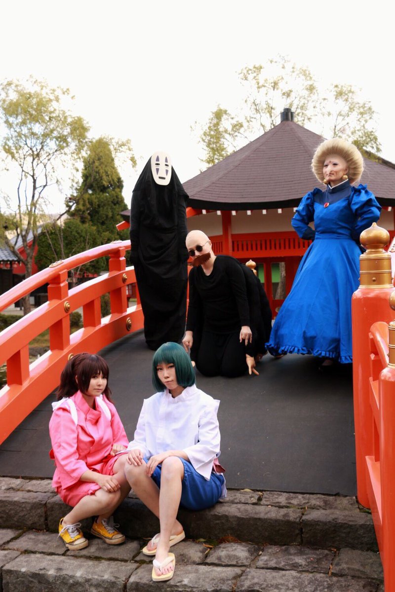 Twitter 上的 本日の主役ぴーすけ 千と千尋の神隠し カオナシ この併せした時に 外国人観光客にめっちゃ絡まれたよ ハク Hakurinrin1539 千尋 Tatitutetikin 湯婆婆 Minato37 10 釜じい 01phi 写真 Comet0704