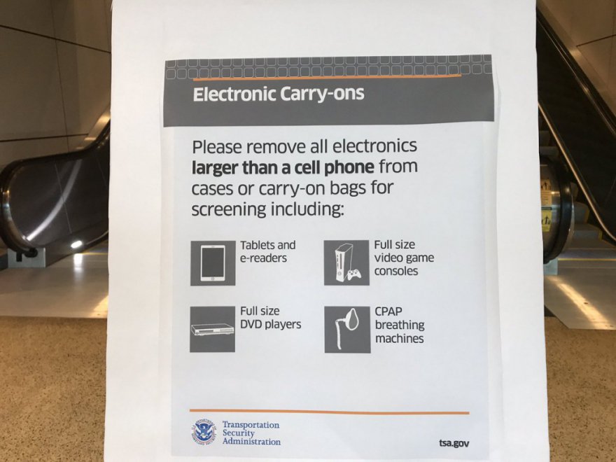 myVPM's tweet photo. If you're flying out of the Richmond airport, make sure you give yourself extra time to get through security. https://t.co/5b8xGo8zzE https://t.co/Nrbd0TWzfp