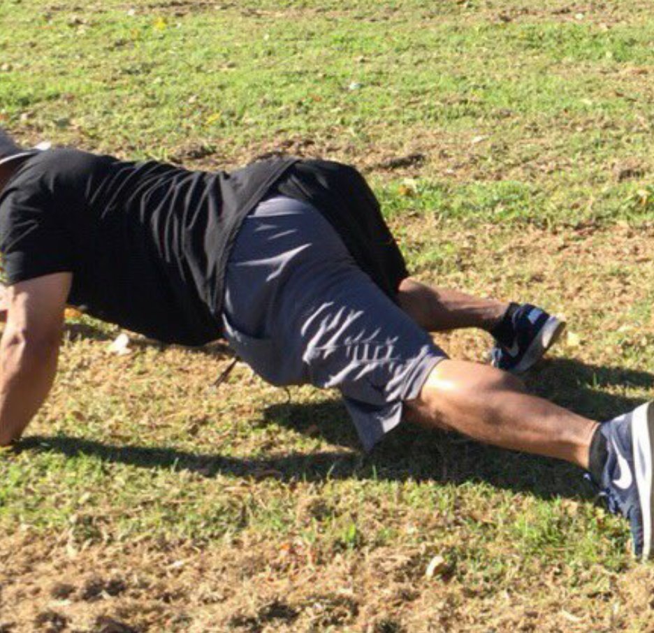 Ofc_Mo_2004's tweet photo. "If you can't fly then run
If you can't run then walk
If you can't walk then crawl
But whatever you do you have to keep moving forward" MLK https://t.co/HQLtPNPjie