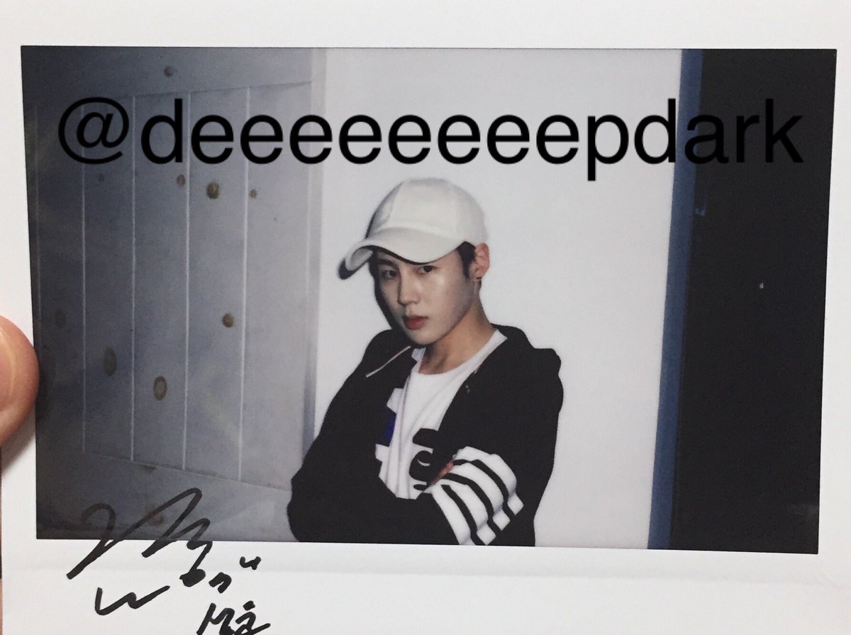 HA__NEBULA's tweet photo. 같은 날에 그렇게 귀엽다가 잘생겼다가 할꺼야 하성운? ㅠ https://t.co/8DR5jCtFBG