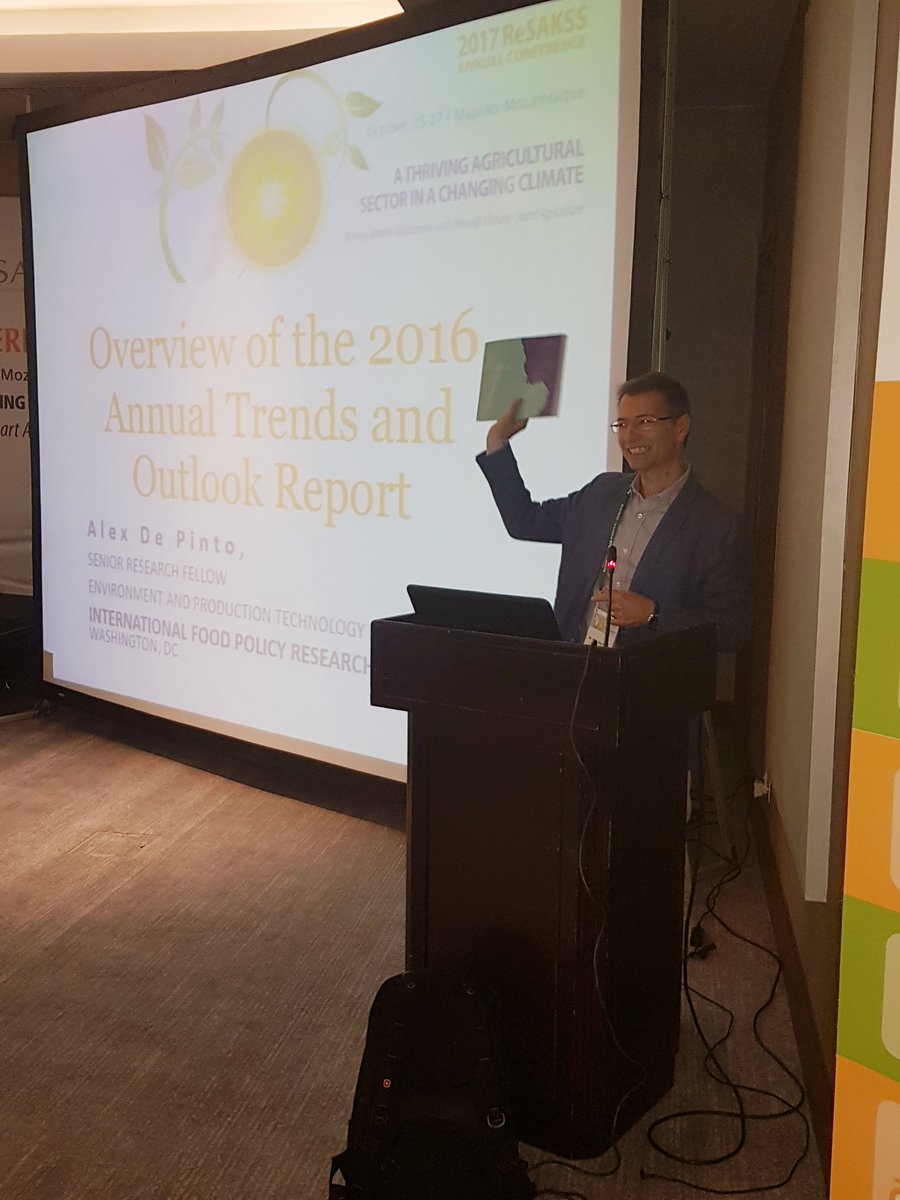 ReSAKSS's tweet photo. . @IFPRI 's Alex De Pinto, author of #Resakss2017 #2016ATOR gives more insight on the findings of this #ClimateSmartAgriculture report https://t.co/5HMRgPD84d
