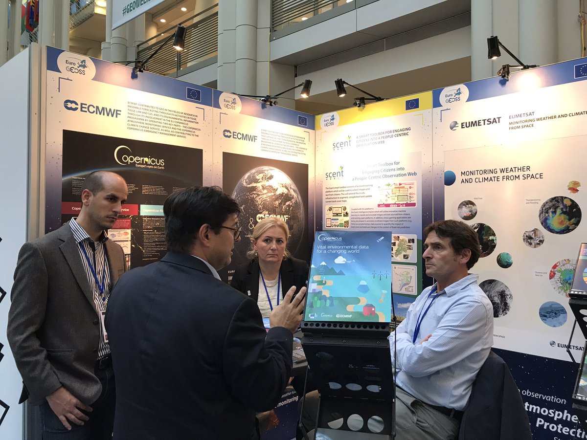 CopernicusECMWF's tweet photo. #GEOWeek17 Exhibition in Washington is officially opened. Come and visit @CopernicusECMWF and @ECMWF booth at @EU_Commission zone https://t.co/nkiFj5J5aV