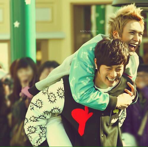 yourbananamilk_'s tweet photo. 1. beast/highlight ; dujun x dongwoon #duwoon https://t.co/OdqPNqgOfG