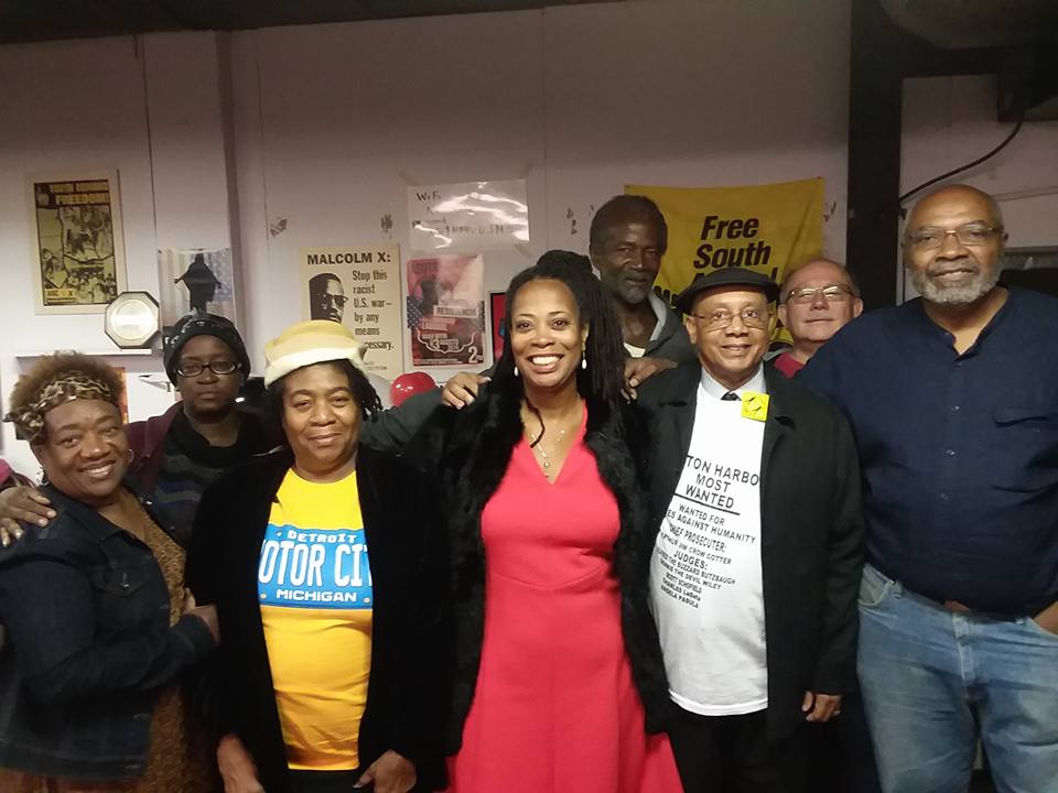 FreeRevPinkney's tweet photo. HAPPY BIRTHDAY @revpinkney !!! Thank you @moratoriumnow for the great party!
Send your card to Rev. at 1940 Union St.,Benton Harbor,MI 49222 #SoldierOfTruth #WednesdayMotivation #Equality #fairness #CivilRights https://t.co/jckHT3DdjJ