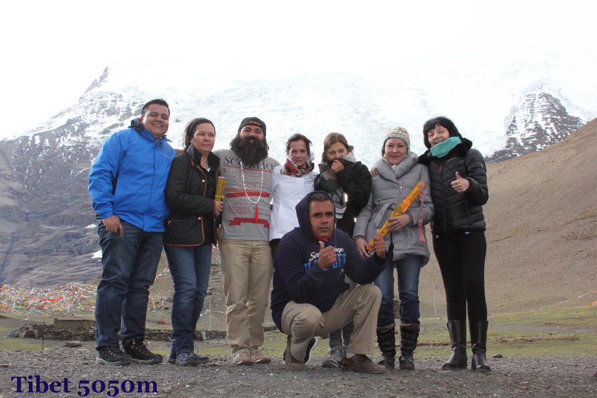 MariellaRemund's tweet photo. 5050 mt in #Tibet with #masterstudents #drmariellaremund https://t.co/o3Gx8eBGDK
