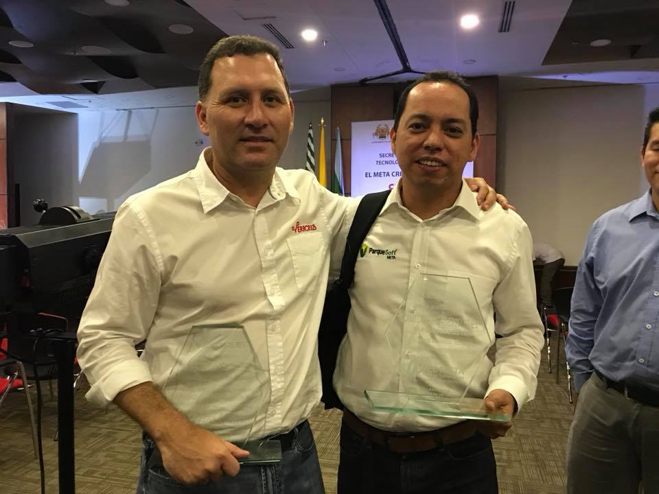 deVillavicencio's tweet photo. RT @ParquesoftMet: Reconocimiento a @camiand y #ParqueSoftMeta por el "aporte en ciencia, tecnología e innovación" https://t.co/qzrTSuloNO