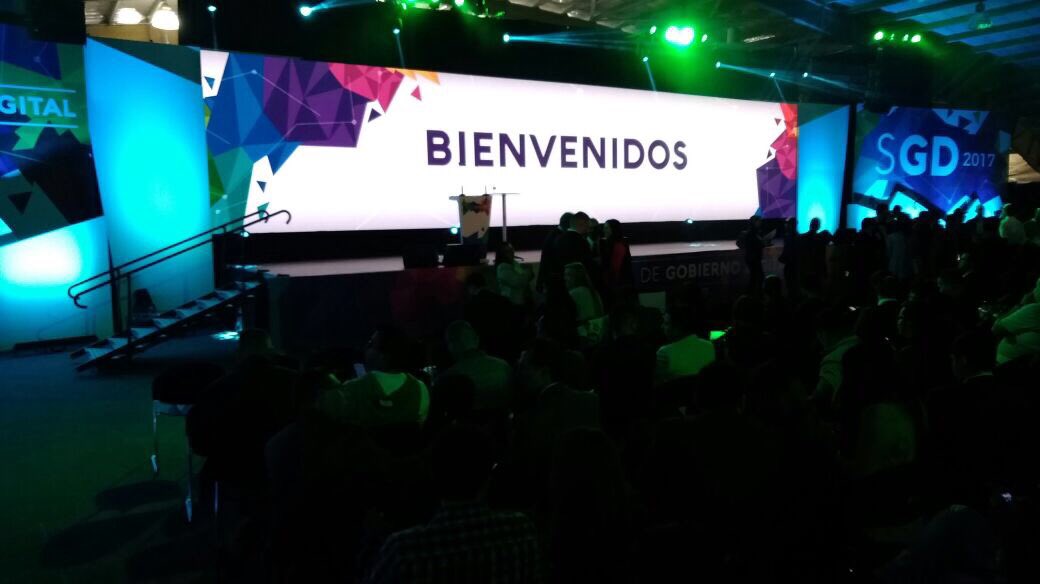 lunadavid's tweet photo. Arranca oficialmente la #SemanaGobDigital, estamos acercando al ciudadano al estado gracias a la tecnología. https://t.co/1PdBcHXEbw