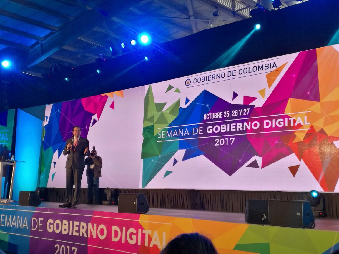 lunadavid's tweet photo. Arranca oficialmente la #SemanaGobDigital, estamos acercando al ciudadano al estado gracias a la tecnología. https://t.co/1PdBcHXEbw
