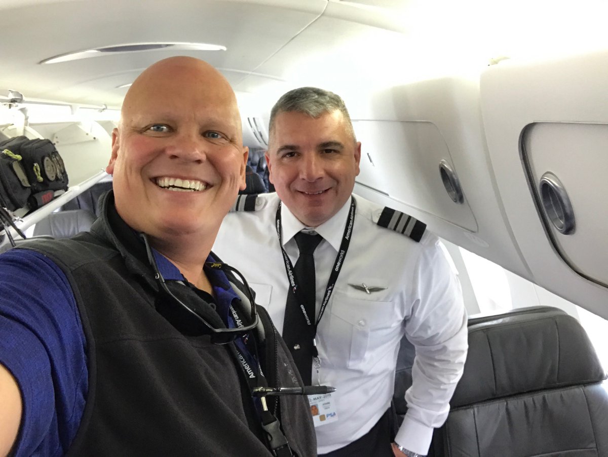 PSAAirlinesInc's tweet photo. Congrats John Marshall! He is our 1st RTP candidate to complete the program & is now a First Officer! #PSAPilot https://t.co/tsNAFpJ1j6