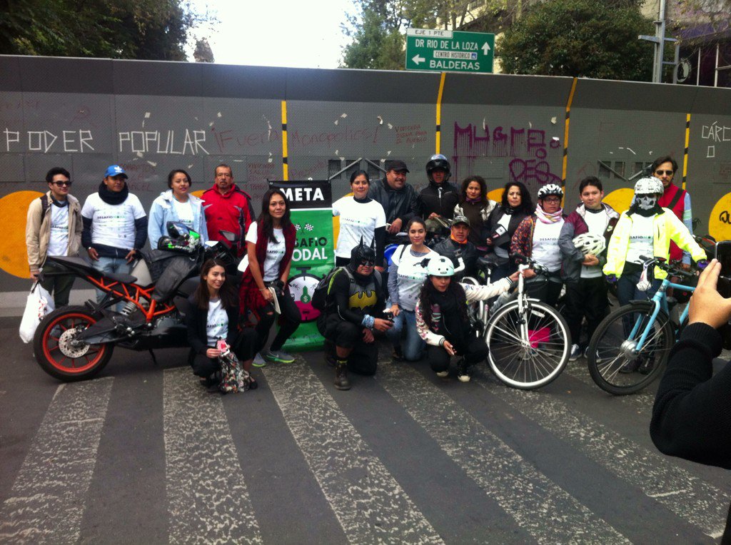 WWF_Mexico's tweet image. Bici: 20min, auto:50 min. El peatón: ¡mismo tiempo que el auto! #DesafioModal 2017