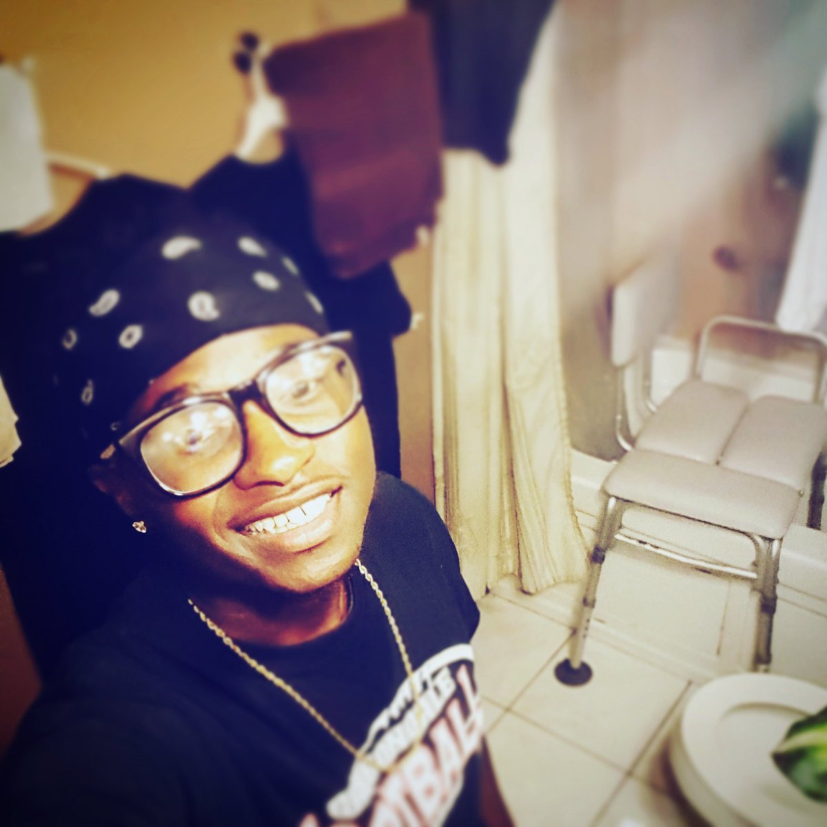 KhilanTroy's tweet photo. #NewProfilePic https://t.co/qtPWw9em3G