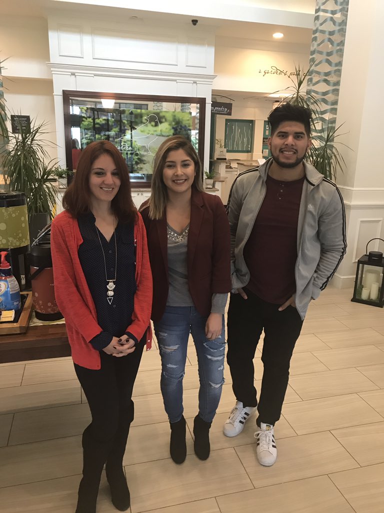 YackieBR's tweet photo. Some of our ambassadors getting a behind the scenes look at @ConsumerReports Auto Test Center in CT. #CRHosted #CRCars https://t.co/k71ab9CRmR