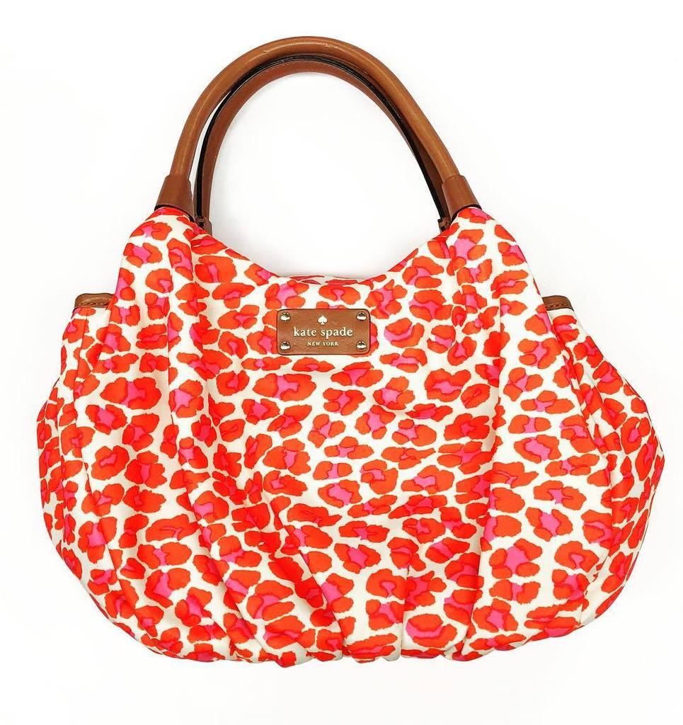Mayfield_CM's tweet photo. Kate Spade $60 #clothesmentor #clothesmentormayfield #resale #resaledoneright #cle #cleveland #thisiscle #clevelandgram #theland #katespade… https://t.co/oEeIn5PjId