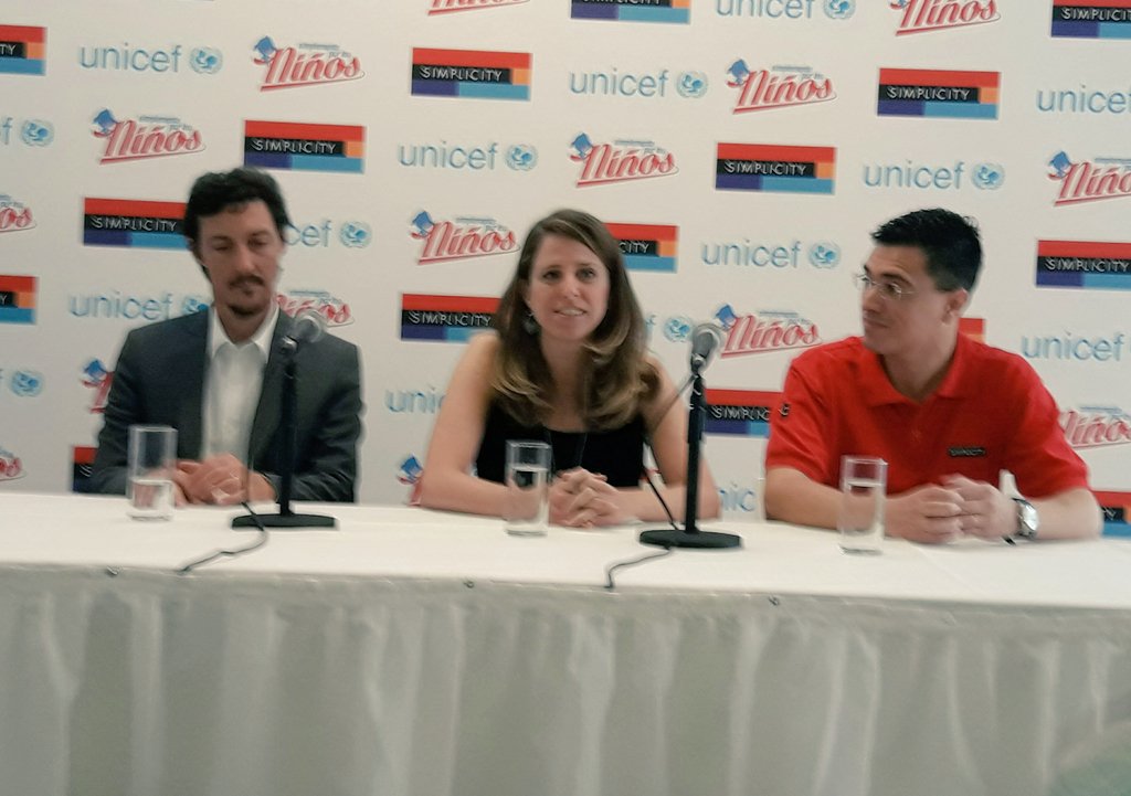 InnovARCS's tweet image. Ahora! Presentación del segundo año de #Simplementexlosniños @Farmacity @SimplicityArg @UNICEFargentina @Julyweich