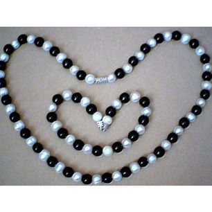 KanzJewellery's tweet photo. Check out https://t.co/hwoGSMOOKI for the most beautiful jewellery and a very low cost

Preview of some of our beautiful items  

👇👇👇👇👇👇👇 https://t.co/Rq3pwlIg9T