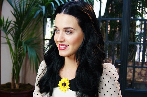 idk99s's tweet photo. feliz cumpleaños a mi mayor inspiración, a la persona que me ha levantado con su voz en los peores momentos + 

#HappyBirthdayKatyPerry https://t.co/P93aFqmSeD