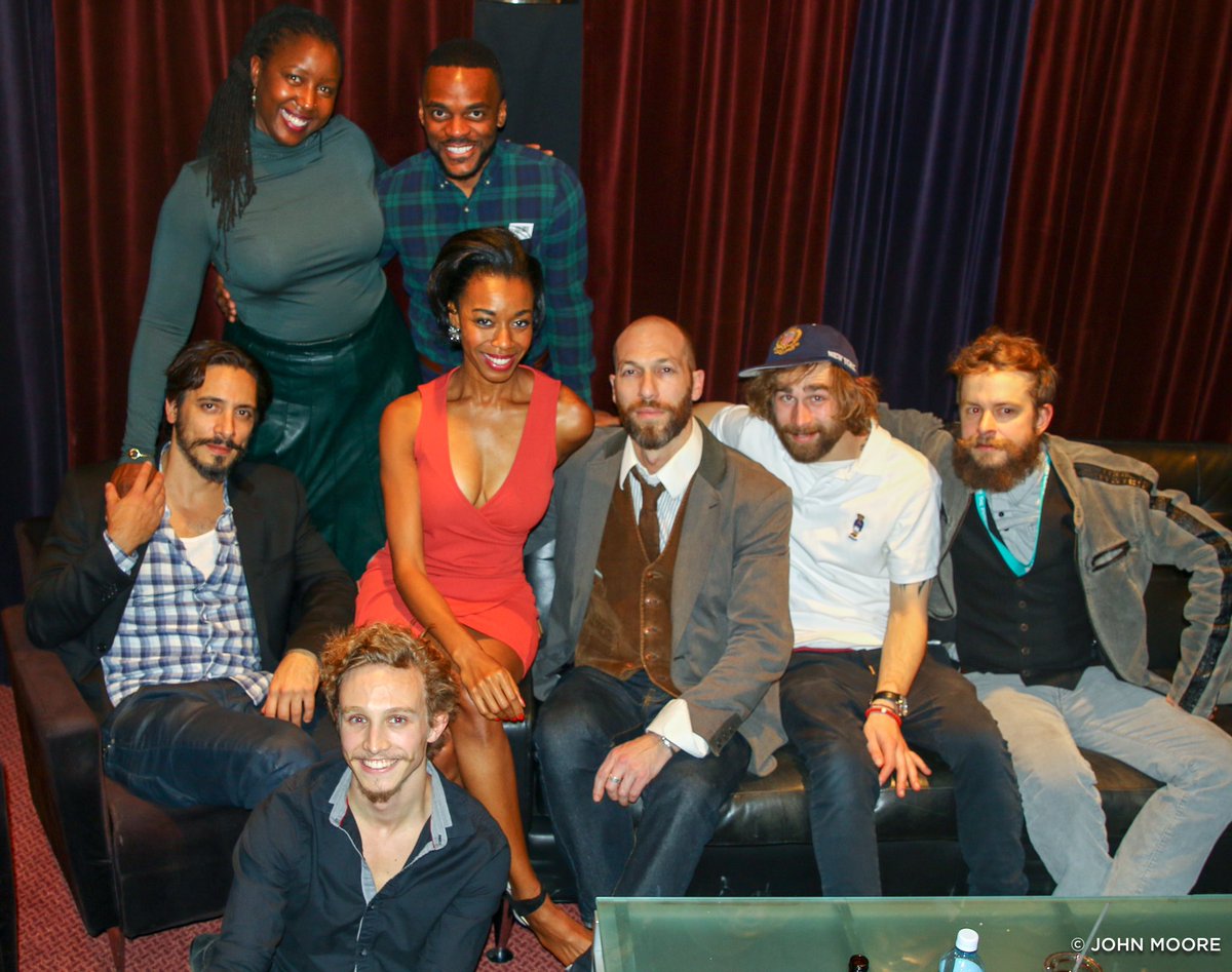 DenverCenter's tweet photo. Cast of #DCPAMacbeth supporting #DCPASmartPeople on Opening Night. Video, more pics https://t.co/K1eE97afkV #DCPAToday @ngdragonfly71 https://t.co/SM1pLHL1Im