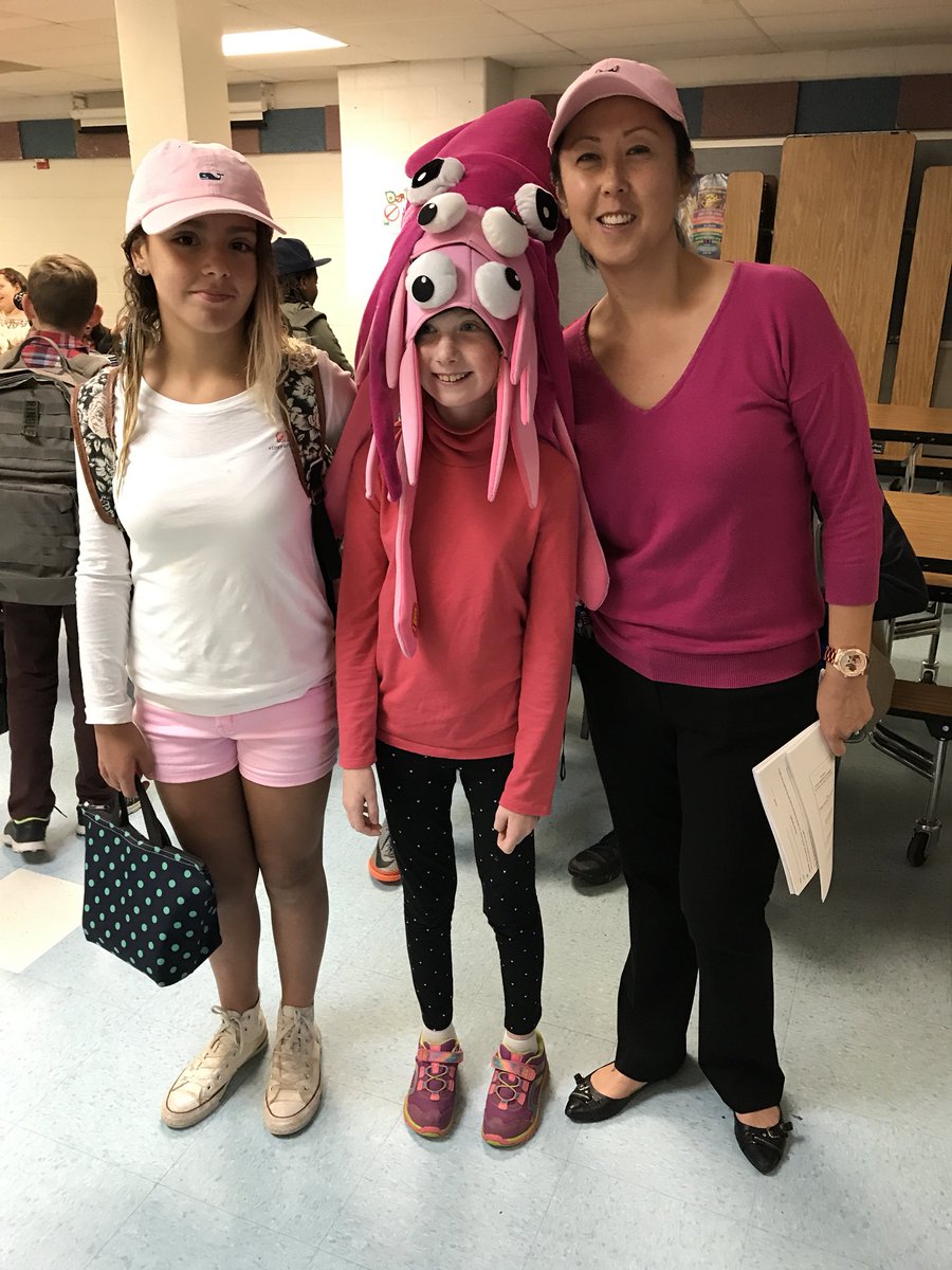mcpsNBethesdaMS's tweet photo. Red Ribbon Week-“I can be Drug Free”- Hat Day https://t.co/2pSUXcv2sy