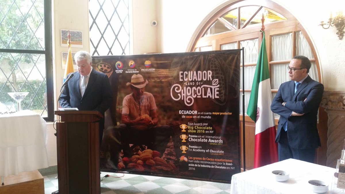 MotherOfGastro's tweet photo. Hoy estamos en La Embajada de Ecuador. Es todo un placer y un honor colaborar en promover el cacao y chocolate. https://t.co/zbk3JpOO0t