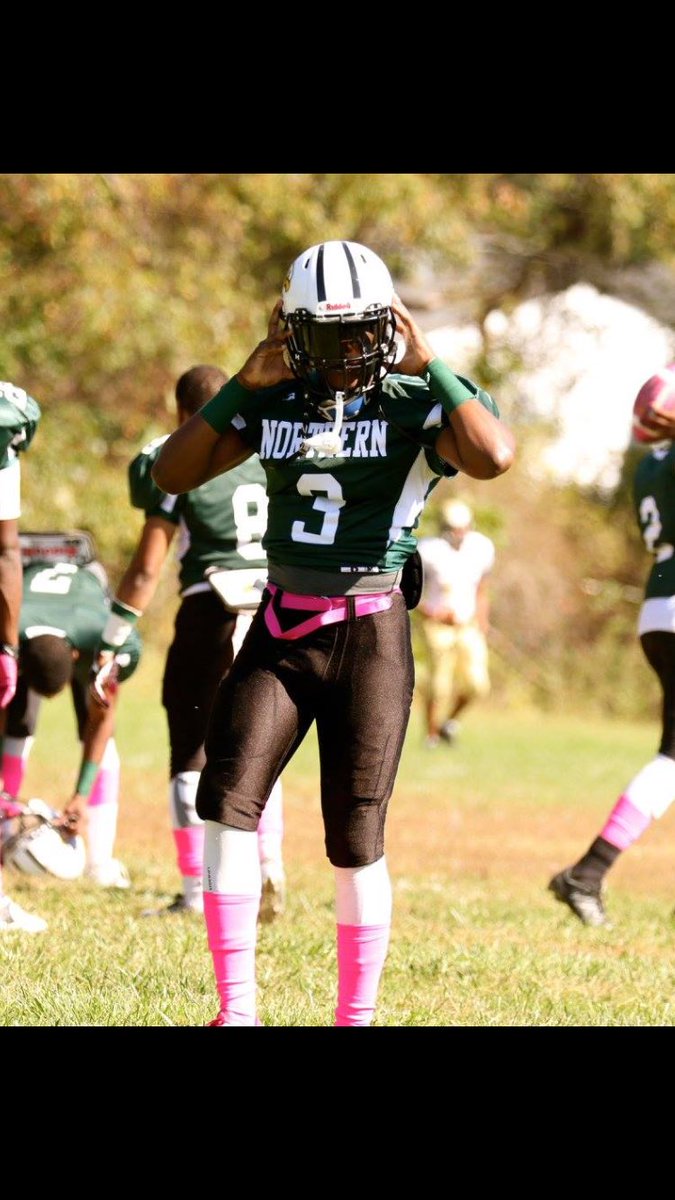 FalconKeyon's tweet photo. Just a young black man trying to make it ππ―π₯π#lewispride #throwbackgame #northern https://t.co/MeaXopfNcm