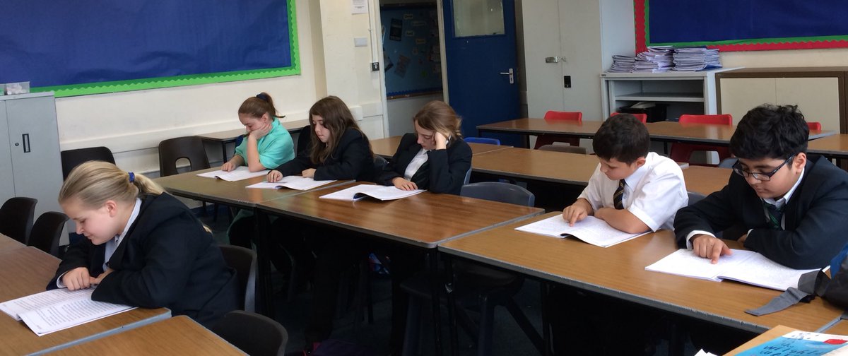 Lucy_Edu_Wales's tweet photo. Another fab reading session with #7BA & #7SH 🙂#TheWillowsWay @WHSJ7 @Willows_English @willowshigh https://t.co/R3KFOgRV2L
