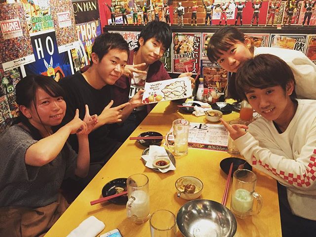 公式 居酒屋いくなら俺んち来い 所沢店 Auf Twitter Happy Birthday 今日はえとうとわだのお誕生日をお祝いしました 良き一年になりますよーに 居酒屋いくなら俺んちこい 居酒屋いくなら俺んち来い所沢店 いざこい T Co Wiln1ewqln