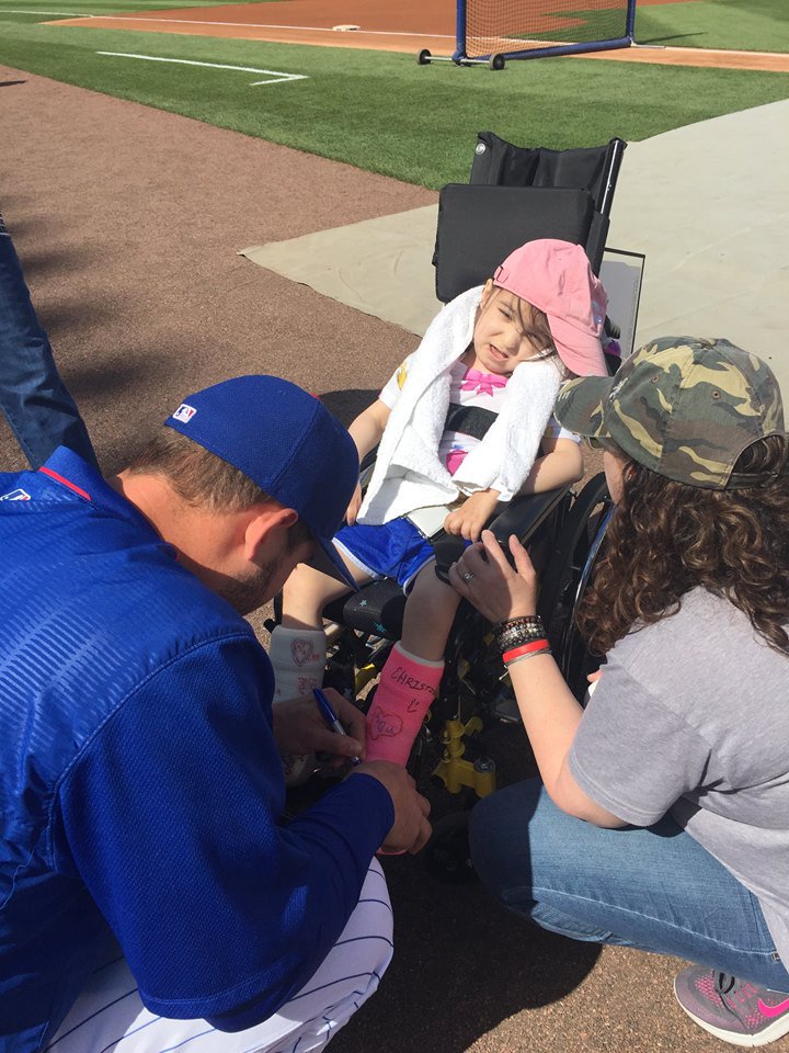 ARizzo44's tweet image. Heartbroken. We lost an incredible girl this morning. Mia you were a warrior until the end. You will be missed but never forgotten.