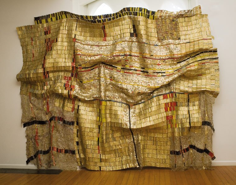 MoocCulture's tweet photo. Les artistes africains sont à l'honneur sur le #Mooc #EcoleduCentrePompidou Une belle mise en lumière, de Seydou #Keita à El #Anatsui ! https://t.co/x6JcqxLswQ
