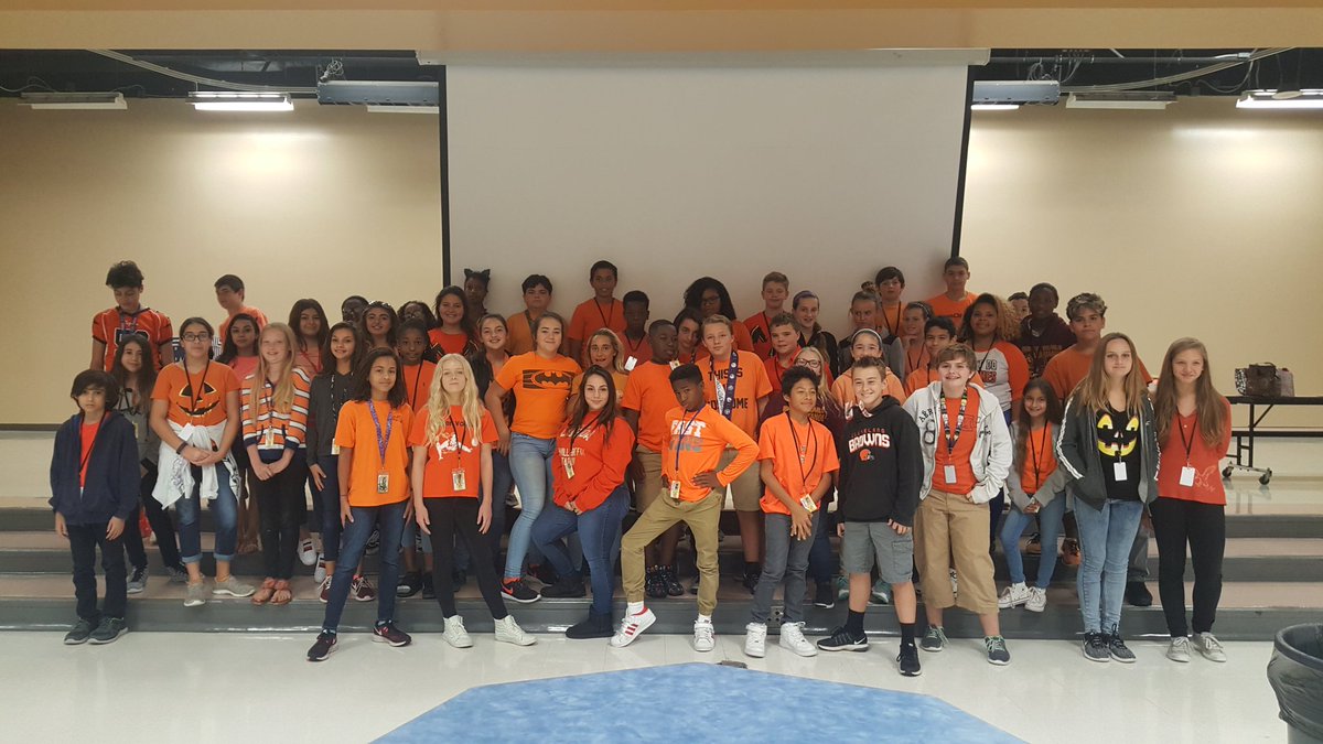 ITMSMUSTANGS's tweet photo. More Mustangs sporting orange for Unity Day!!
#unityday2017
#itmspride https://t.co/jVr7mU9DvO