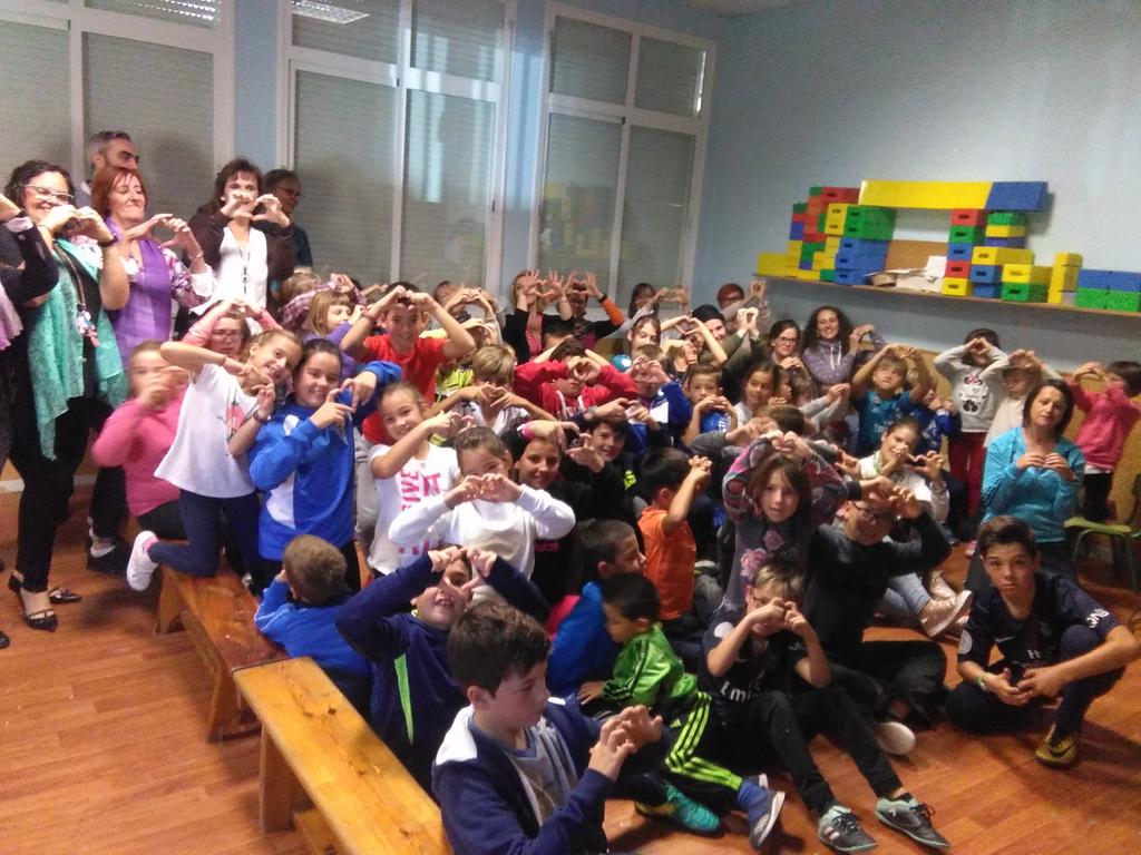 12 docentes de Dunkerque (Francia) visitan el CRA Luis Buñuel gracias al Proyecto Global Schools <a href="/dgafprofesorado/">F. Prof. Aragón</a>