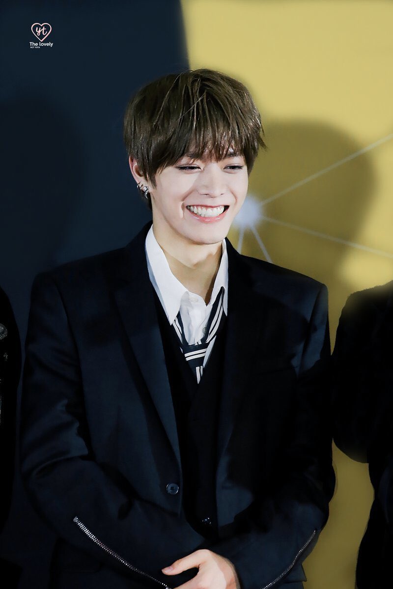 cyut_a's tweet photo. I’m so proud of him 
#HappyYutaDay https://t.co/8THTwwJdWc