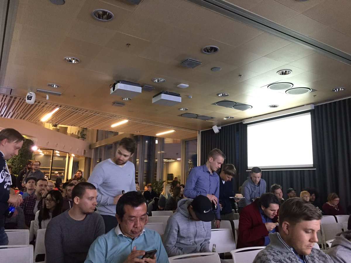 frontendfinland's tweet image. The developer mega event together with @AlmaDevelopers @helsinkijs and @Helnode is about to start 🤘