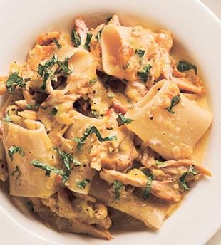 15. Paccheri• Always seems like a good idea at the time• comically hard to eat with both fork and spoon• elegant look but sauce agnostic