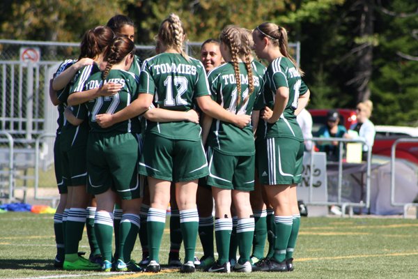 Communication, defense, and quick transition key for <a href="/STUSoccer/">TommiesSoccer</a> heading into <a href="/ACAA_AASC/">ACAA</a> championships -- bit.ly/2yNKiPL #GoTommies