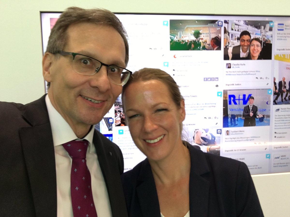 mit_fuchs's tweet photo. Betriebliche Altersversorgung #bAV ist unser Thema 😍 #DKMmesse #xbav #FMPFuchs #Versicherungsmakler in #Wedel https://t.co/ZOqyzapgZZ