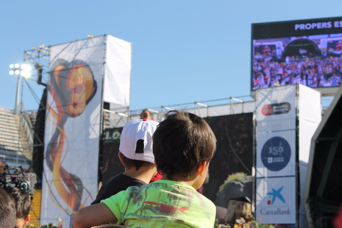 SemVeneris's tweet photo. #Cultura Como cada año, la Festa dels Súpers fue todo un éxito. Este viernes publicaremos nuestro reportaje. https://t.co/xWv0e1qyab