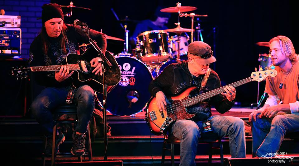 Alivebandrocks's tweet photo. Return to Seattle 2017 @ChanhassenDT https://t.co/6P3nQ14vOz
