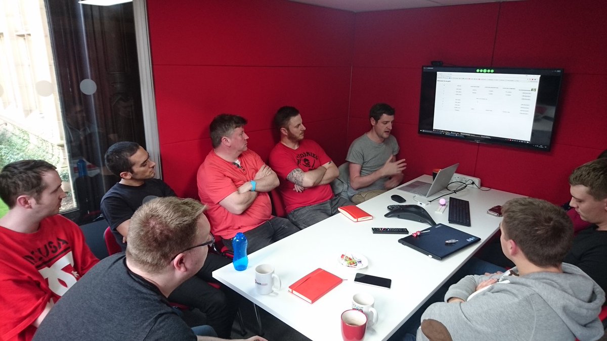 AimeeBuildEmp's tweet photo. Hackathon demos in full swing, with Fred @ToMoCoop @buildempireltd #hackathon #teambuilding #webdev #DevLife https://t.co/x187hbeoer