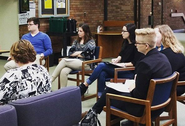 LanderUniv's tweet image. On Saturday, @LU_WriteCenter hosted the PSWCA Tutor Conference. Need help on a paper? Schedule an appointment here: lander.edu/sites/college-…